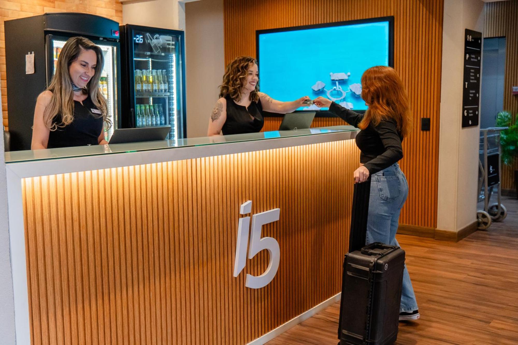 I5 Play Hotel Aguas Claras Εξωτερικό φωτογραφία