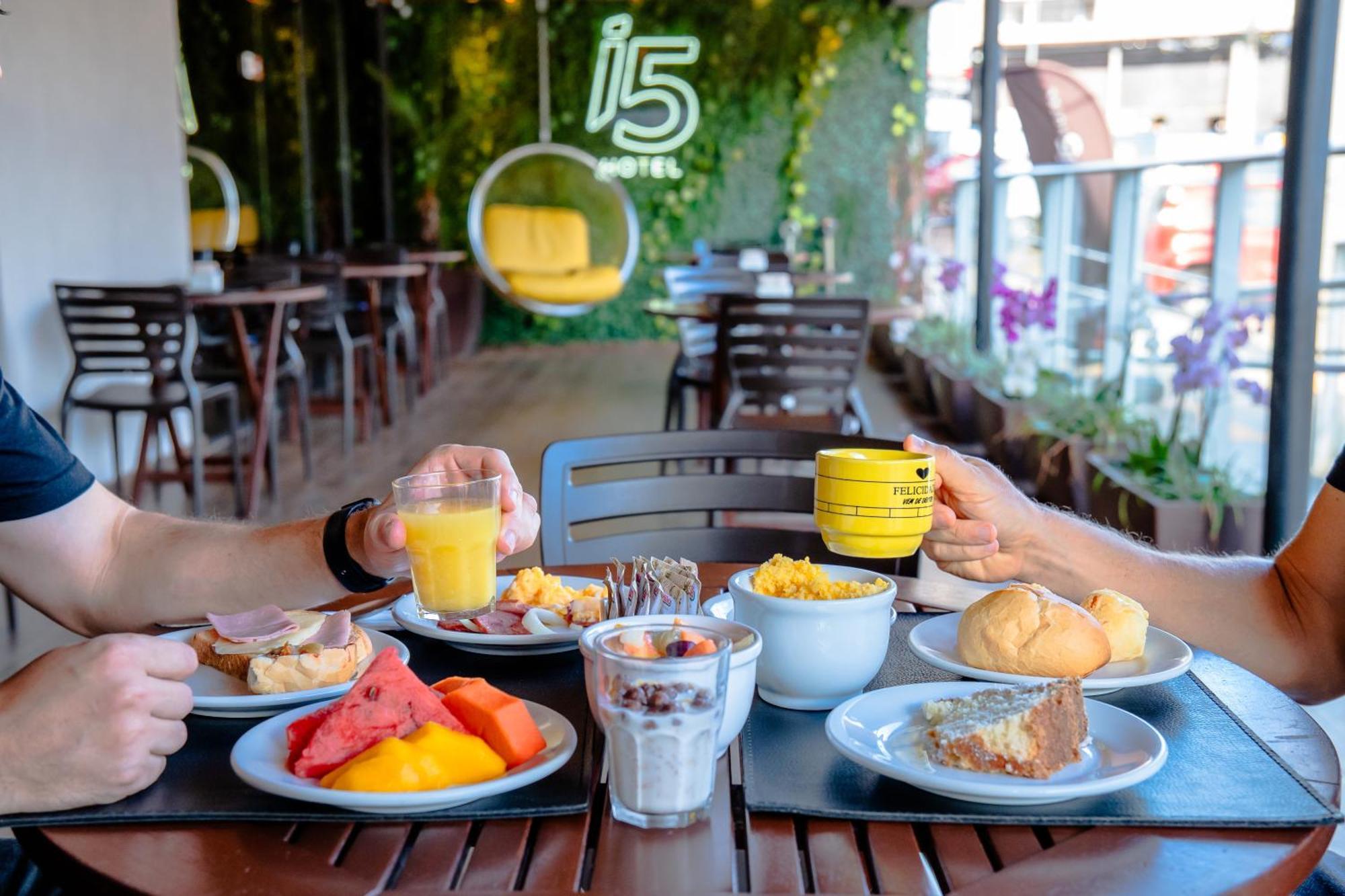 I5 Play Hotel Aguas Claras Εξωτερικό φωτογραφία